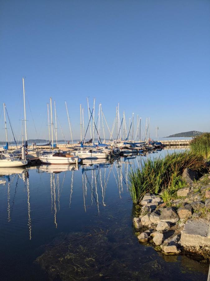 Marica Apartman Balatonfenyves Esterno foto